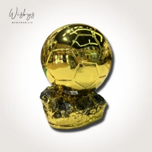 Lionel Messi signed Ballon d’Or replica replica, view 2