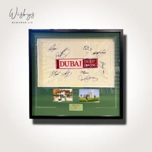 Player Dubai Desert Classic pin flag